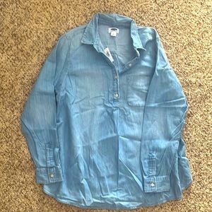 Old Navy Maternity Jean Shirt
